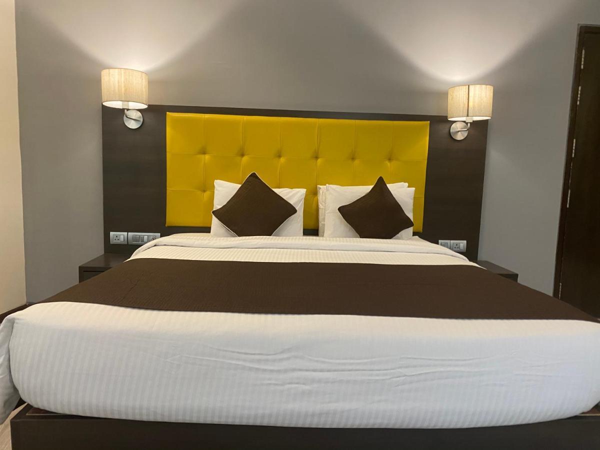 Hotel Mumbai House Airoli, Navi Mumbai Zewnętrze zdjęcie