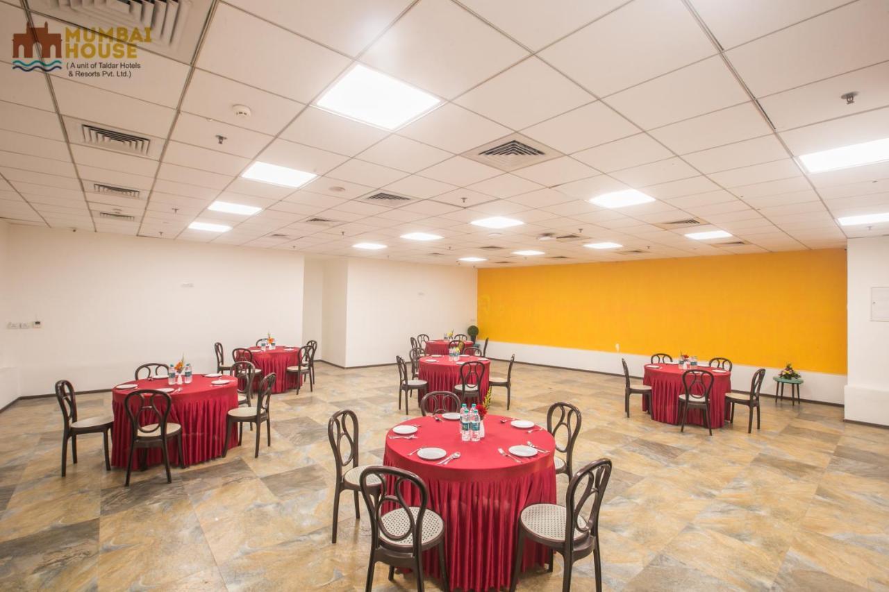 Hotel Mumbai House Airoli, Navi Mumbai Zewnętrze zdjęcie